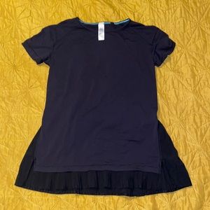 Black high low pleated workout top!